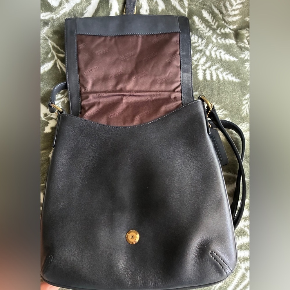 COACH Vintage Legacy Bag, Coach Crossbody Bag. - Picture 9 of 16